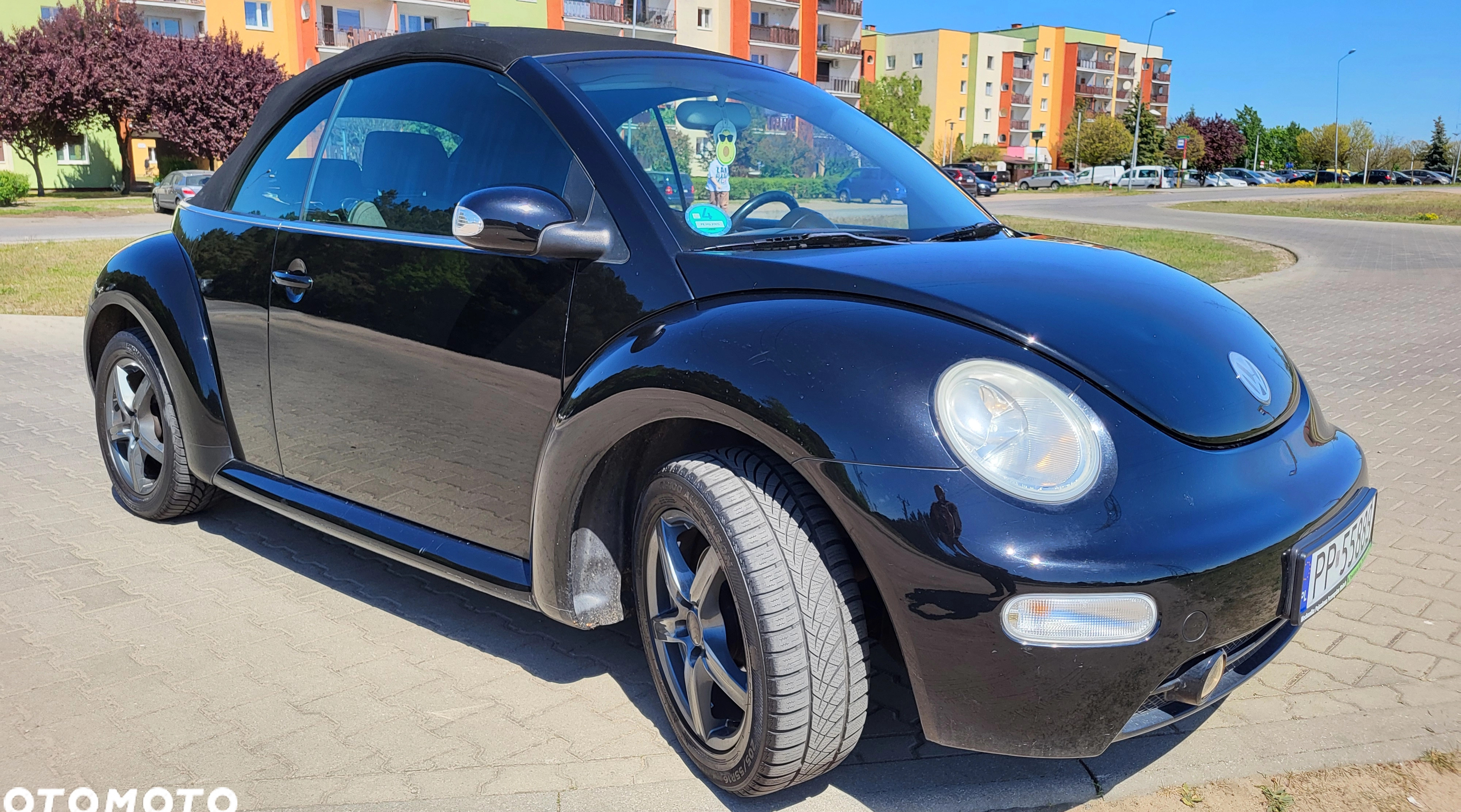 Volkswagen New Beetle cena 12999 przebieg: 185000, rok produkcji 2004 z Piła małe 326